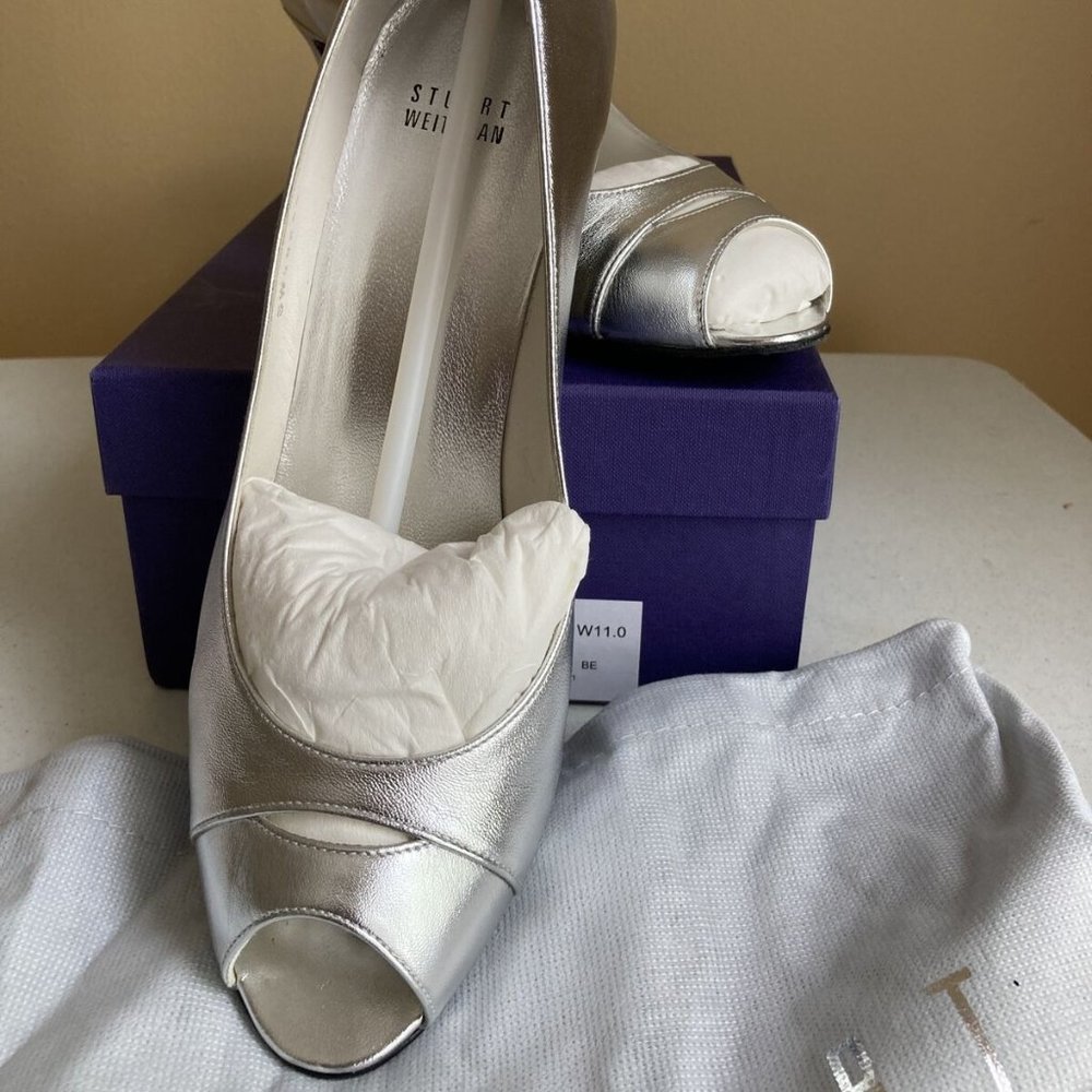 Stuart Weitzmen, like new,  Silver Open Toe Heels - Size 10